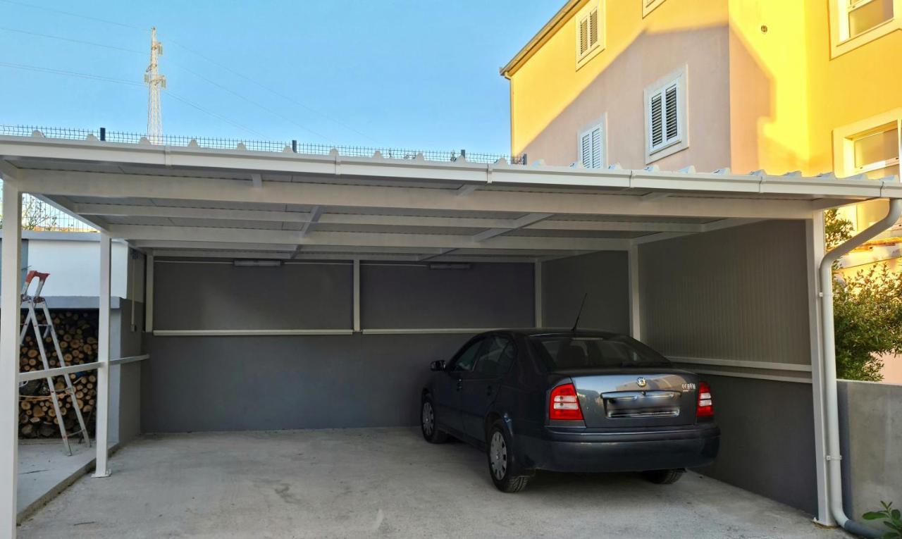 Kaštel Sućurac Apartman Nela 아파트 외부 사진